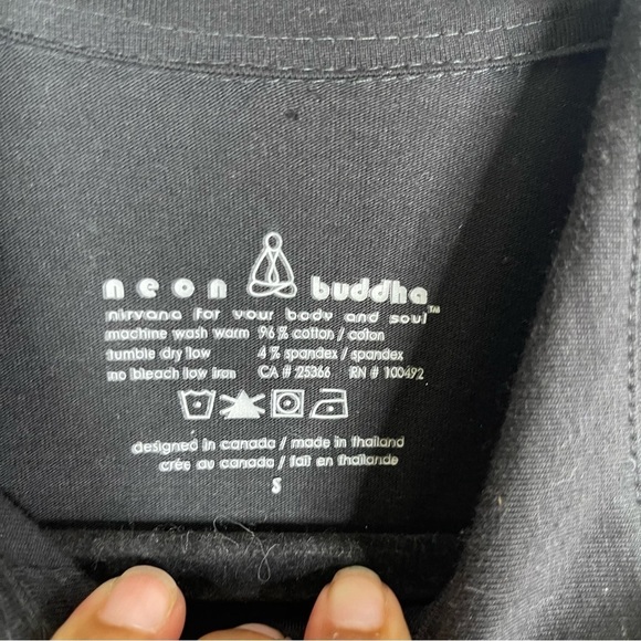 Neon Buddha Long Sleeve Ruffle Embellished Buttons Top Tunic In Black Size S - Picture 4 of 8